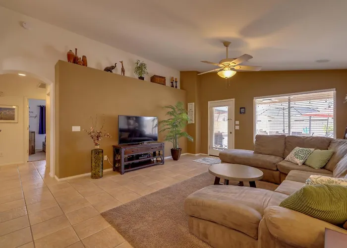 Near Golf! 'peoria Paradise' House W/ Pool Peoria